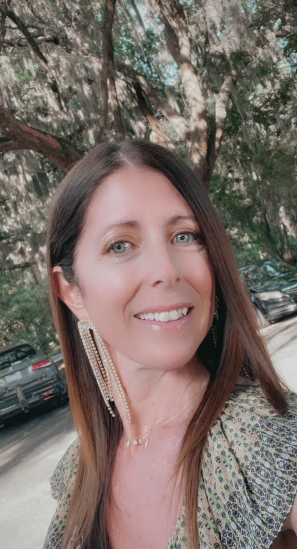 Meet Janine From The Windy City
